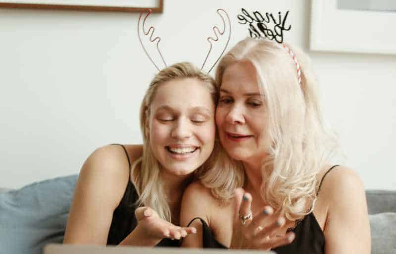 Complicité Mère Fille