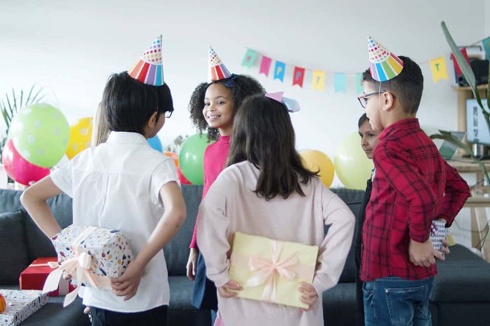 Quel cadeau pour un ami de votre enfant ?
